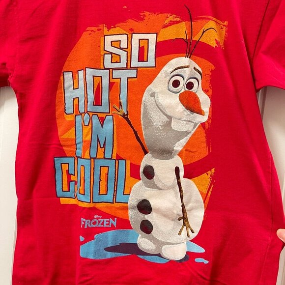 Disney Frozen Olaf “So Hot I’m Cool” Graphic Tee Red – Youth L - Picture 3 of 7